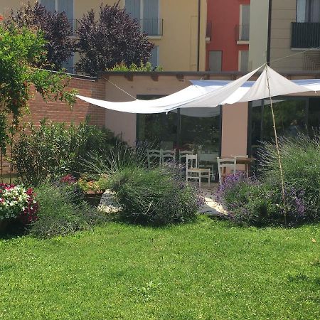 Via Mazzini Bed & Breakfast Bazzano Luaran gambar